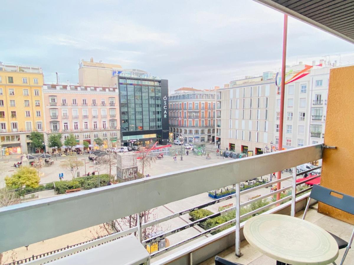 Estudio Doble Con Balcon En Madrid Centro Buitenkant foto